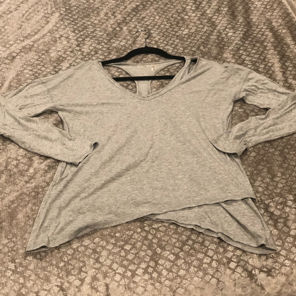 LAST CHANCE Zella long slv asymmetrical gray top L
